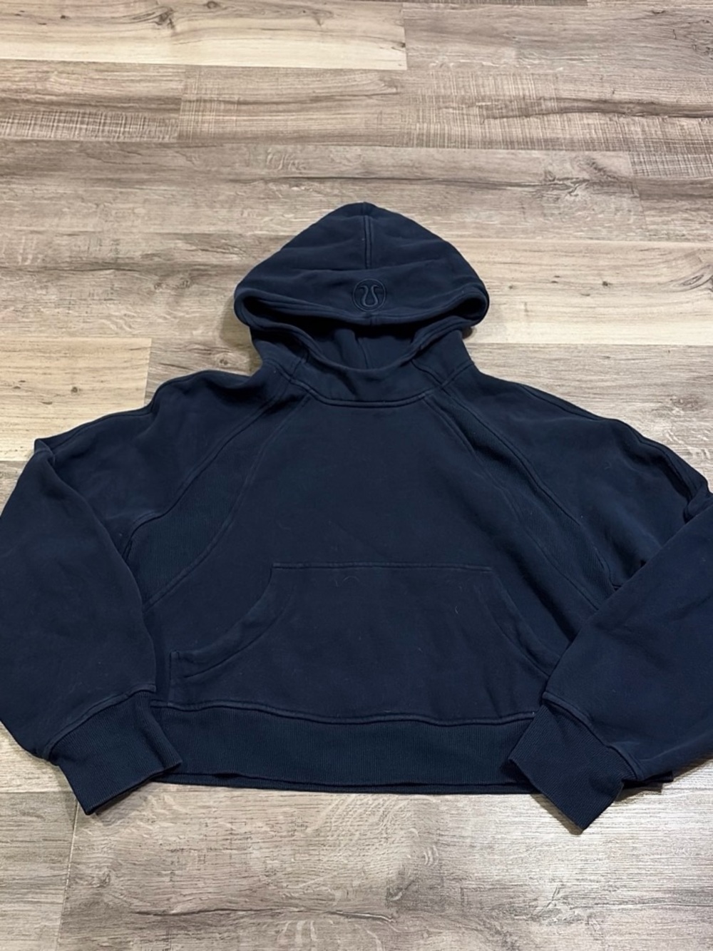 Navy blue women’s lululemon hoodie size m/l